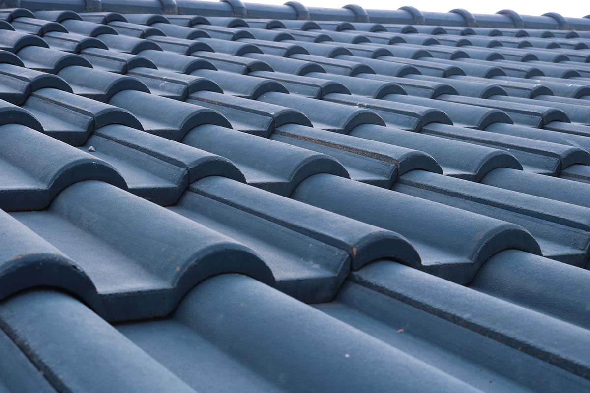 Cổng mái thái lợp ngói xi măng