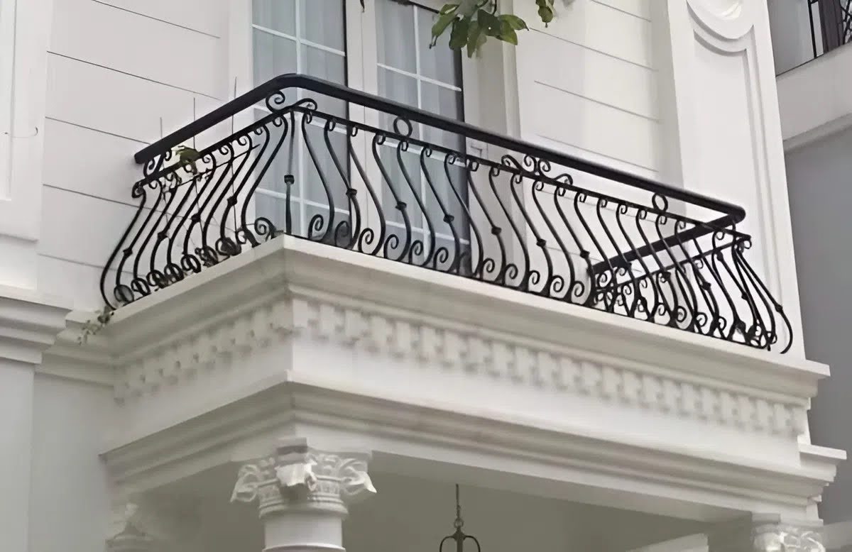 Lan can sắt ban công đẹp