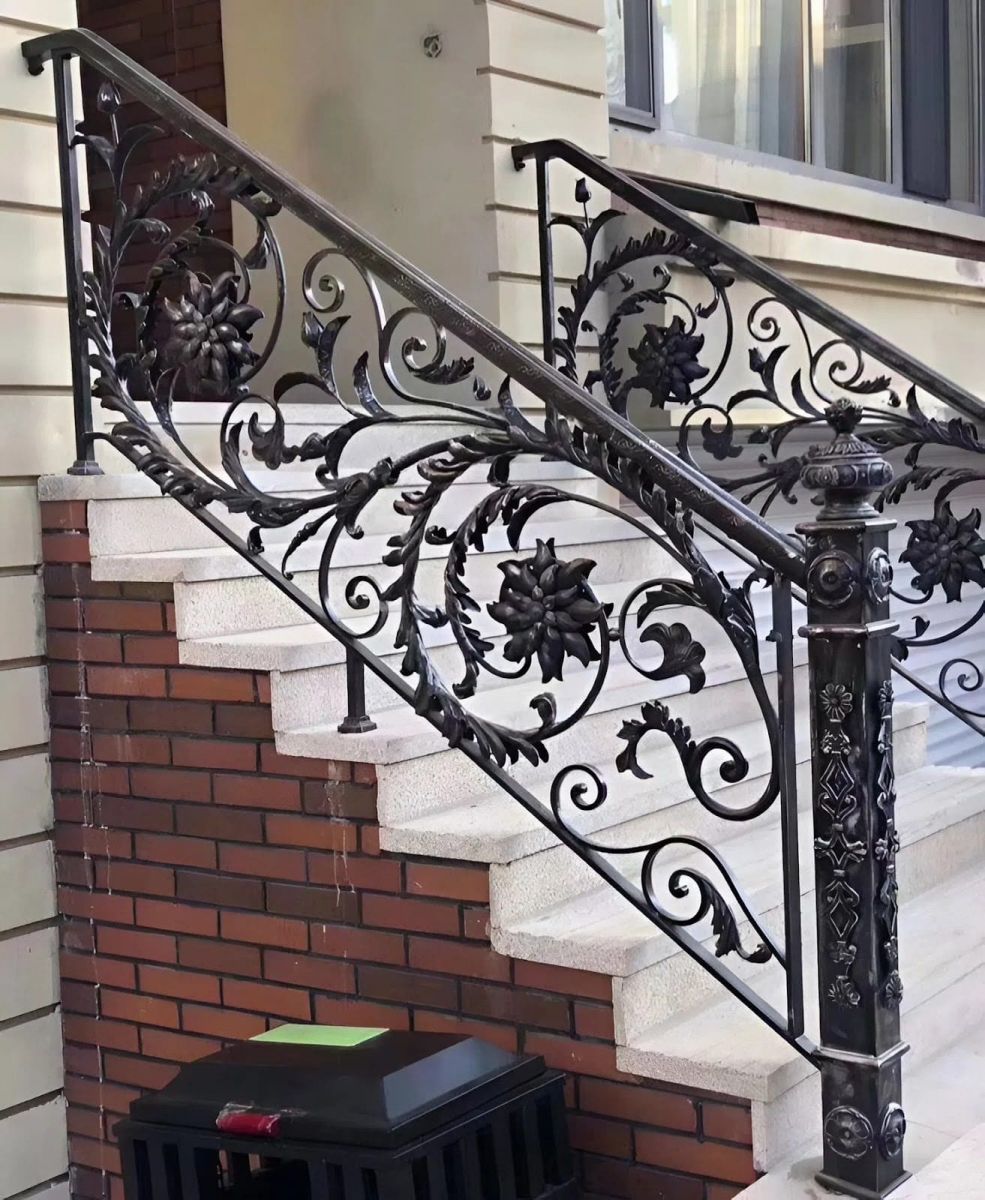 Thiết kế lan can kiểu dáng cổ điển