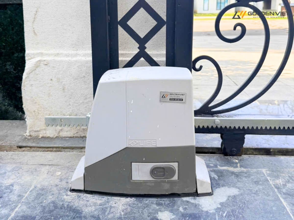 Hình ảnh motor cổng trượt tự động Life Acer 400kg