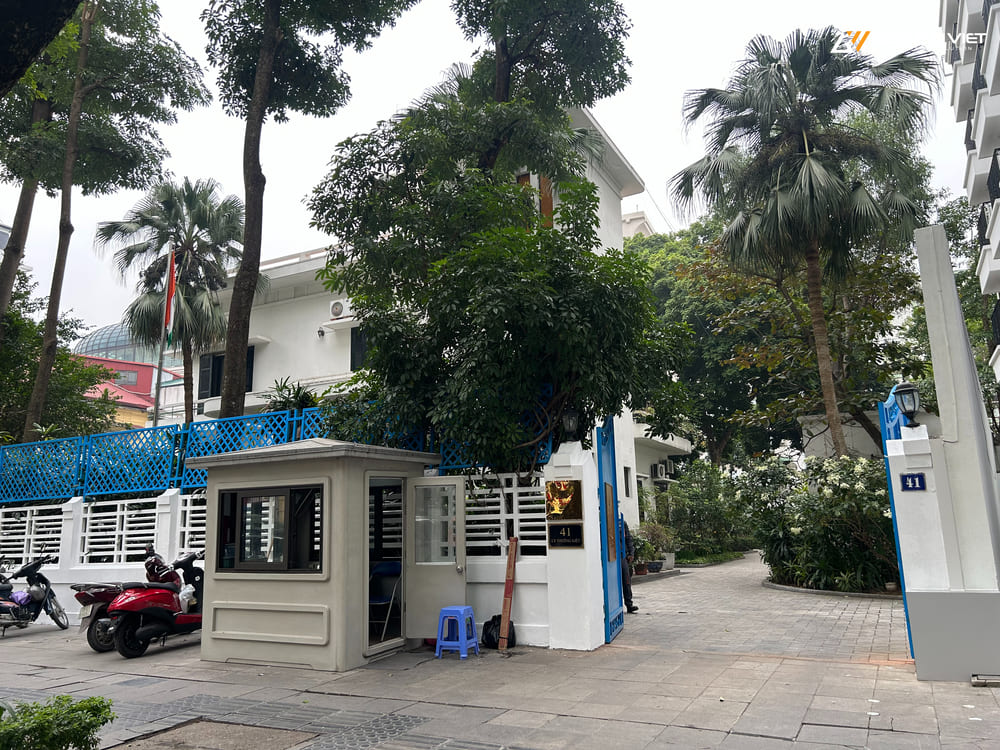 Lắp đặt cổng tay đòn Proteco tại Đại sứ quán Ấn Độ