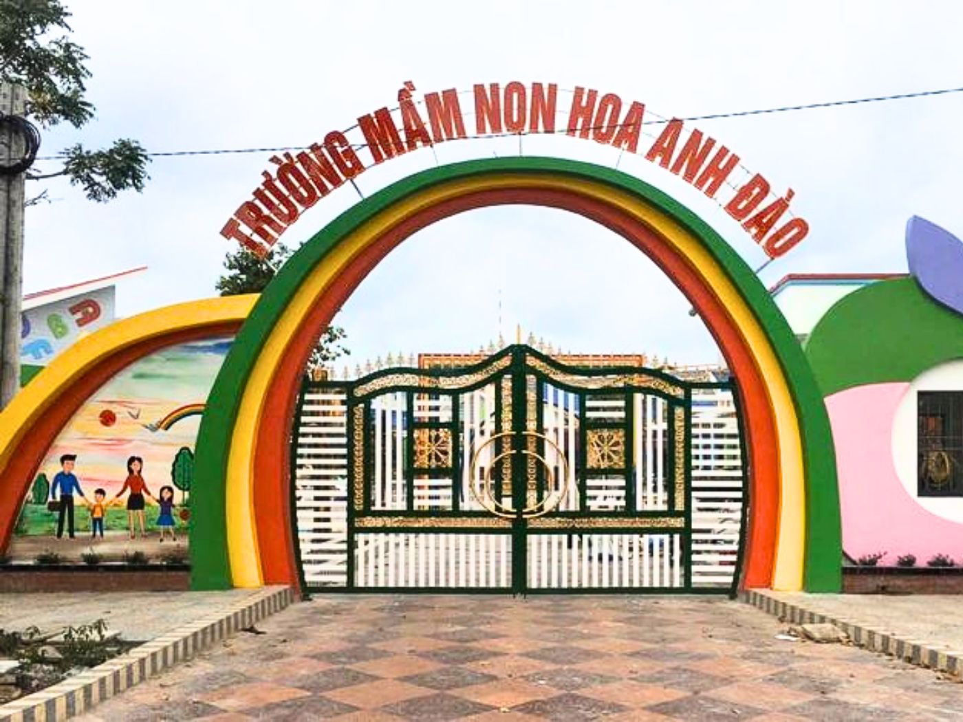 thi công cổng trường học