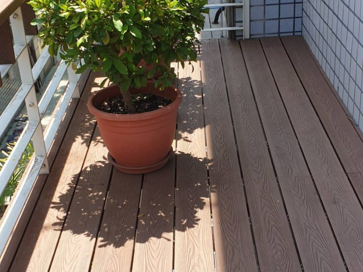 Vật liệu gỗ nhựa ngoài trời bền màu