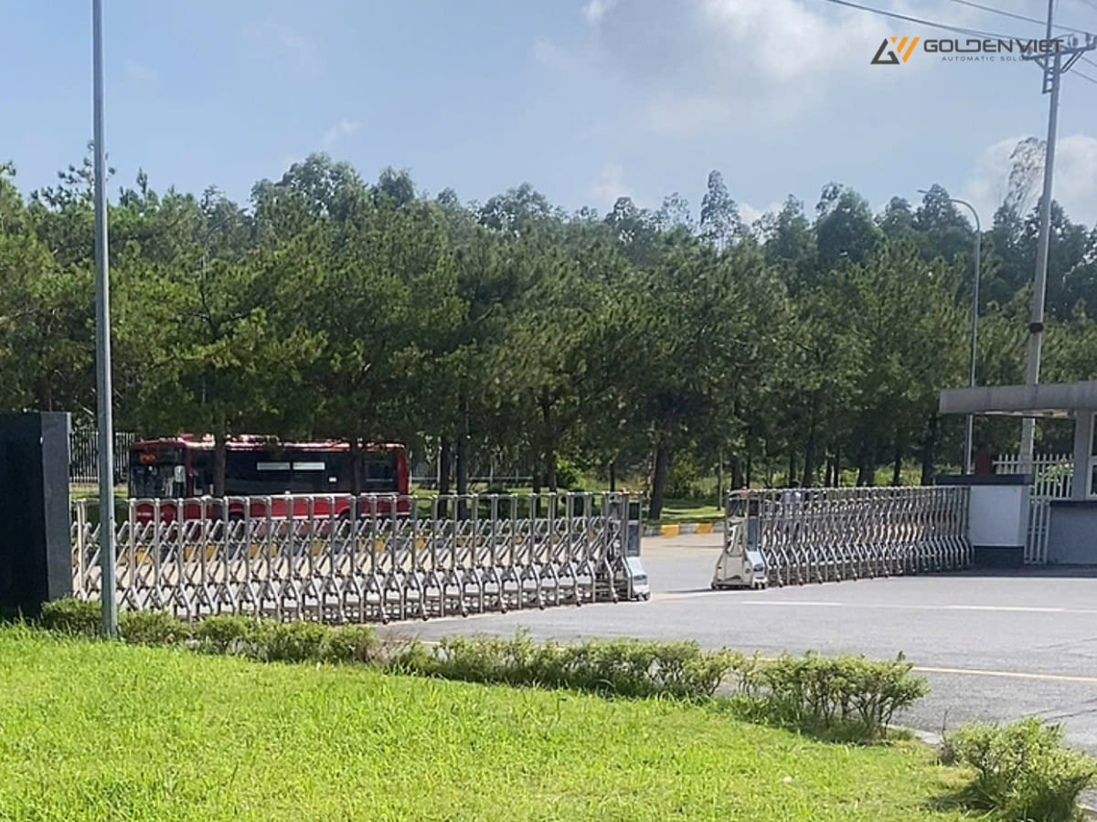 Sửa chữa cổng xếp tại Vĩnh Phúc